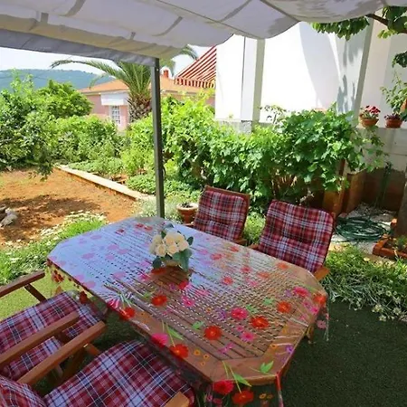 In With Sea View, Terrace, Air Conditioning, Wifi