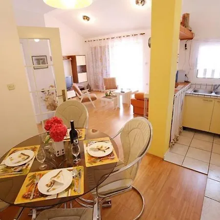 In With Sea View, Terrace, Air Conditioning, Wifi *